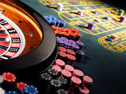Is there anything else that I should consider before choosing an online casino?